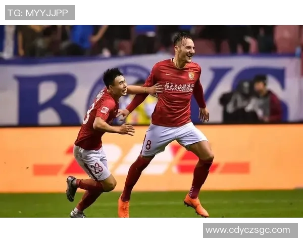 恒大与汉堡精彩对决集锦回顾赛场瞬间尽在眼前